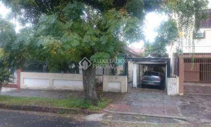 Casa em condomínio fechado com 1 quarto à venda na Rua Evaristo da Veiga, 427, Partenon, Porto Alegre, 338 m2 por R$ 440.000