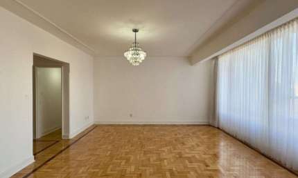 Apartamento com 3 quartos à venda na Rua Duque de Caxias, 1405, Centro Histórico, Porto Alegre, 170 m2 por R$ 590.000