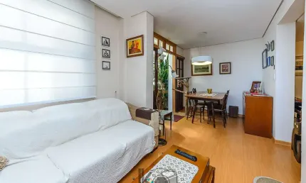 Apartamento com 2 quartos à venda na Rua Doutor Barros Cassal, 607, Floresta, Porto Alegre, 87 m2 por R$ 440.000