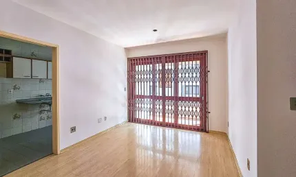Apartamento com 3 quartos à venda na Rua Luiz de Camões, 119, Santo Antônio, Porto Alegre, 91 m2 por R$ 400.000