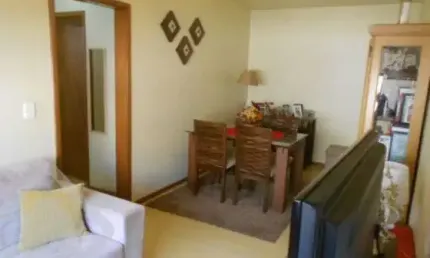 Apartamento com 2 quartos à venda na rua coronel massot, 1405, cristal, porto alegre, 60 m2 por r$ 240.000