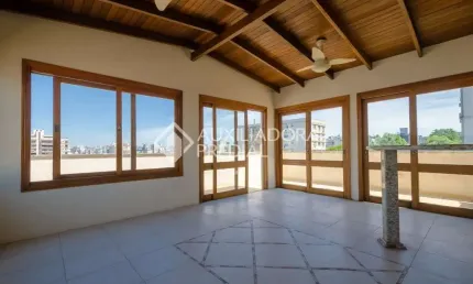 Cobertura com 3 quartos à venda na Rua Professor Álvaro Alvim, 54, Rio Branco, Porto Alegre, 226 m2 por R$ 1.500.000