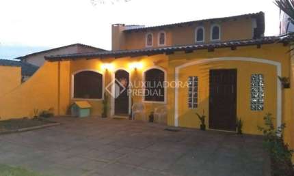 Casa em condomínio fechado com 3 quartos à venda na Rua Érico Cramer, 40, Camaquã, Porto Alegre, 309 m2 por R$ 639.000