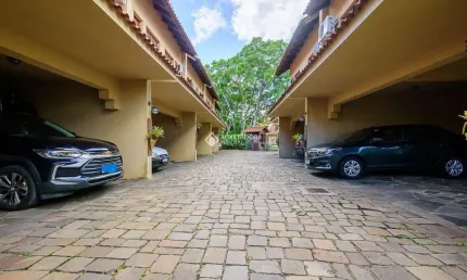 Casa em condomínio fechado com 3 quartos à venda na Avenida Imperial, 30, Ipanema, Porto Alegre, 204 m2 por R$ 630.000