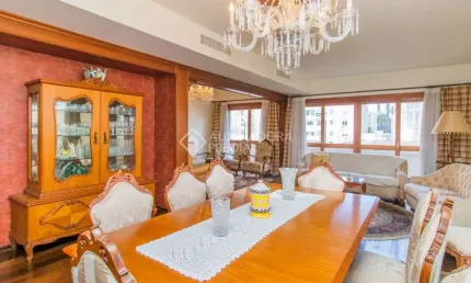 Apartamento com 3 quartos à venda na rua andré puente, 440, independência, porto alegre, 196 m2 por r$ 1.600.000
