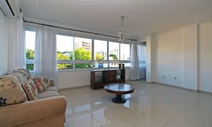 Apartamento com 3 quartos à venda na rua josé gomes, 610, tristeza, porto alegre, 109 m2 por r$ 930.000