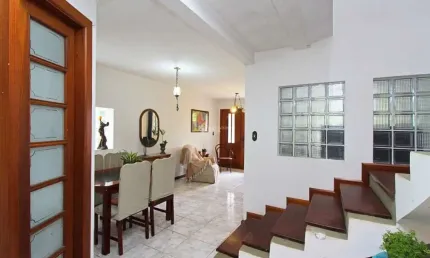 Casa com 3 quartos à venda na Rua Liberal, 1375, Tristeza, Porto Alegre, 149 m2 por R$ 620.000
