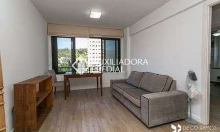 Apartamento com 3 quartos à venda na Rua Doutor Pereira Neto, 154, Tristeza, Porto Alegre, 73 m2 por R$ 599.000