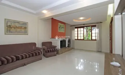 Casa em condomínio fechado com 4 quartos à venda na Rua Carlos Ferreira, 130, Teresópolis, Porto Alegre, 242 m2 por R$ 990.000