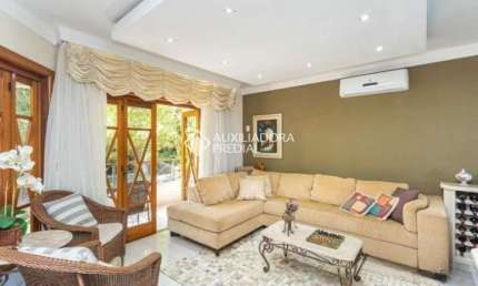 Casa em condomínio fechado com 3 quartos à venda na Rua José Sanguinetti, 205, Jardim Isabel, Porto Alegre, 313 m2 por R$ 1.050.000
