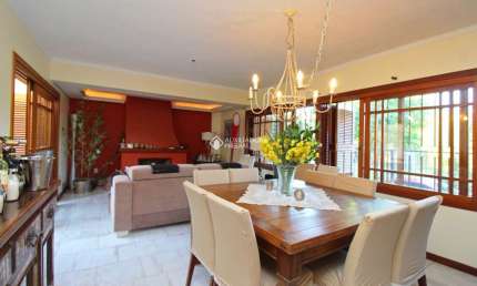 Casa com 3 quartos à venda na Rua Condado, 29, Cavalhada, Porto Alegre, 270 m2 por R$ 1.380.000