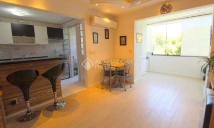 Apartamento com 2 quartos à venda na Rua Afonso Arinos, 291, Camaquã, Porto Alegre, 67 m2 por R$ 400.000