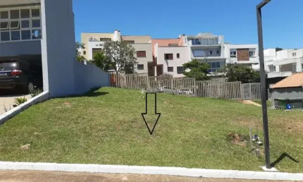 Terreno em condomínio fechado à venda na Rua Adriano Pereira da Silva, 450, Vila Nova, Porto Alegre, 204 m2 por R$ 220.000