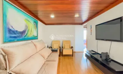 Apartamento com 3 quartos à venda na rua comendador azevedo, 464, floresta, porto alegre, 76 m2 por r$ 325.000
