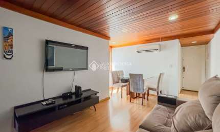 Apartamento com 3 quartos à venda na Rua Comendador Azevedo, 464, Floresta, Porto Alegre, 76 m2 por R$ 325.000