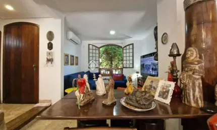 Casa em condomínio fechado com 3 quartos à venda na Avenida Cai, 303, Cristal, Porto Alegre, 197 m2 por R$ 1.045.000