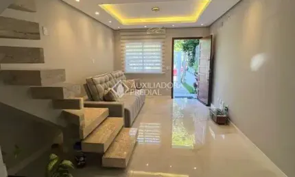 Casa com 2 quartos à venda na Rua Bertha Leonora Mückler, 36, Vila Nova, Porto Alegre, 101 m2 por R$ 629.000