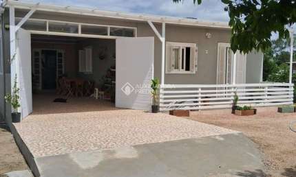 Casa com 2 quartos à venda na Rua Oito Mil e Treze, 140, Lageado, Porto Alegre, 130 m2 por R$ 490.000