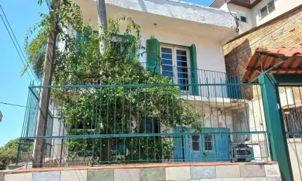 Casa com 3 quartos à venda na Rua Erechim, 658, Nonoai, Porto Alegre, 100 m2 por R$ 400.000