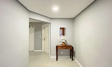 Apartamento com 3 quartos à venda na rua doutor aldo wildt, 109, vila nova, porto alegre, 71 m2 por r$ 299.999