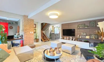 Casa com 3 quartos à venda na Rua Adão Pinheiro da Silva, 701, Ipanema, Porto Alegre, 203 m2 por R$ 1.250.000