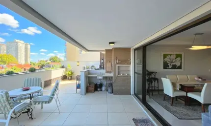 Apartamento com 3 quartos à venda na rua josé gomes, 261, tristeza, porto alegre, 163 m2 por r$ 1.390.000