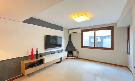 Casa em condomínio fechado com 3 quartos à venda na rua doutor mário totta, 416, tristeza, porto alegre, 172 m2 por r$ 695.000