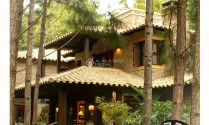 Casa em condomínio fechado com 7 quartos à venda na Praia De Atlântida, 21, Centro, Xangri-Lá, 490 m2 por R$ 2.580.000