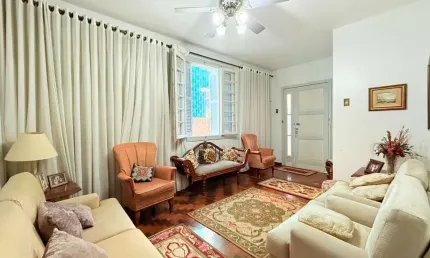 Casa com 5 quartos à venda na rua doutor oscar bittencourt, 318, menino deus, porto alegre, 297 m2 por r$ 1.349.900