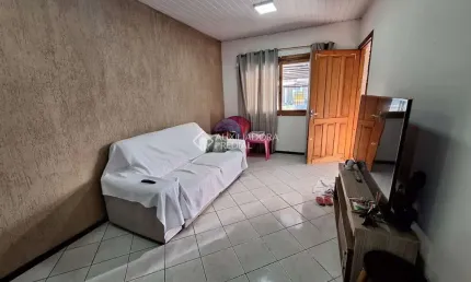Casa com 2 quartos à venda na rua josé celestino da silva, 230, hípica, porto alegre, 51 m2 por r$ 280.000