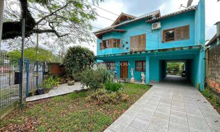 Casa em condomínio fechado com 3 quartos à venda na Rua Barão do Amazonas, 3254, Partenon, Porto Alegre, 250 m2 por R$ 800.000