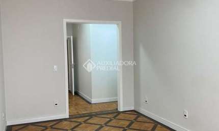 Apartamento com 2 quartos à venda na Avenida Ipiranga, 1845, Azenha, Porto Alegre, 76 m2 por R$ 330.000