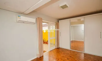 Apartamento com 2 quartos à venda na Avenida Independência, 479, Independência, Porto Alegre, 70 m2 por R$ 395.000