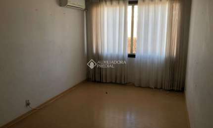 Apartamento com 2 quartos à venda na Avenida Teresópolis, 2548, Teresópolis, Porto Alegre, 70 m2 por R$ 230.000