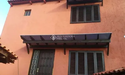 Casa com 2 quartos à venda na Estrada dos Alpes, 1260, Cascata, Porto Alegre, 440 m2 por R$ 550.000
