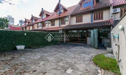 Casa em condomínio fechado com 4 quartos à venda na Rua Teresa Cristo, 102, Tristeza, Porto Alegre, 233 m2 por R$ 1.650.000