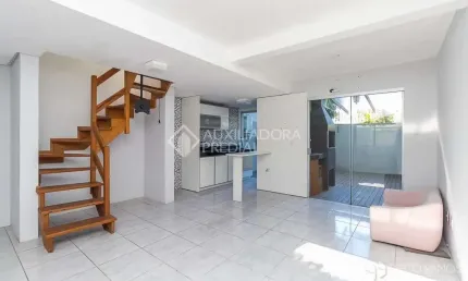 Casa em condomínio fechado com 3 quartos à venda na Estrada Campo Novo, 131, Ipanema, Porto Alegre, 69 m2 por R$ 320.000