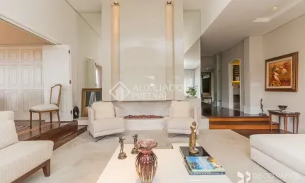 Casa em condomínio fechado com 3 quartos à venda na Rua Caeté, 700, Vila Assunção, Porto Alegre, 680 m2 por R$ 10.000.000