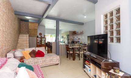 Casa em condomínio fechado com 3 quartos à venda na Rua Amapá, 786, Vila Nova, Porto Alegre, 200 m2 por R$ 480.000