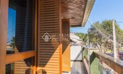 Casa com 3 quartos à venda na Rua Liberal, 1025, Tristeza, Porto Alegre, 280 m2 por R$ 650.000
