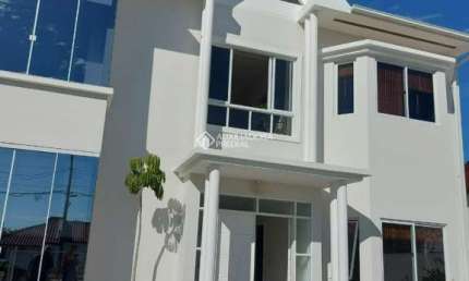 Prédio à venda na Avenida das Pitangueiras, 381, Daniela, Florianópolis, 280 m2 por R$ 2.100.000