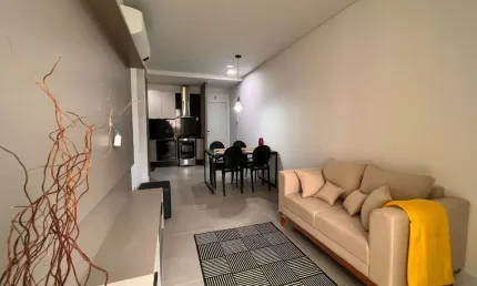 Apartamento com 1 quarto à venda na Rua João Pio Duarte Silva, 1630, Córrego Grande, Florianópolis, 47 m2 por R$ 950.000