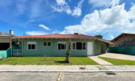 Casa em condomínio fechado com 4 quartos à venda na Itapecirica, 120, Itacorubi, Florianópolis, 166 m2 por R$ 2.490.000