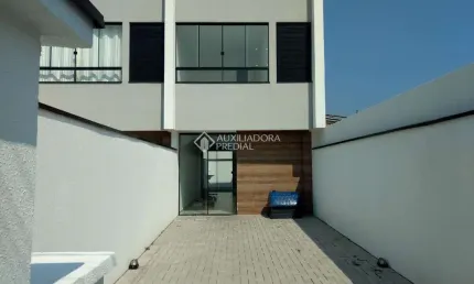 Casa com 2 quartos à venda na rua felipe sestren, 519, balneário perequê, porto belo, 73 m2 por r$ 660.000