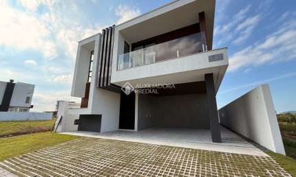 Casa com 3 quartos à venda na Avenida Governador Celso Ramos, 3300, Jardim Dourado, Porto Belo, 328 m2 por R$ 6.100.000
