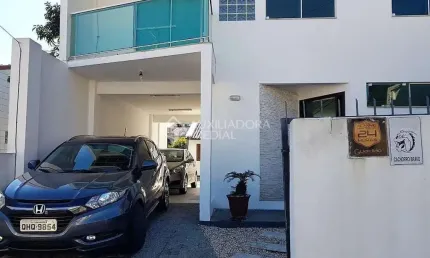Casa com 3 quartos à venda na Rua São Vicente de Paula, 593, Agronômica, Florianópolis, 238 m2 por R$ 1.060.000