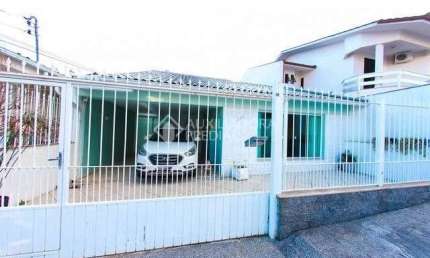Casa com 2 quartos à venda na Rua Belizário Berto da Silveira, 285, Saco dos Limões, Florianópolis, 200 m2 por R$ 930.000