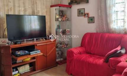 Casa com 2 quartos à venda na Bezerra de Menezes, 99, Alves Dias, São Bernardo do Campo, 187 m2 por R$ 595.000