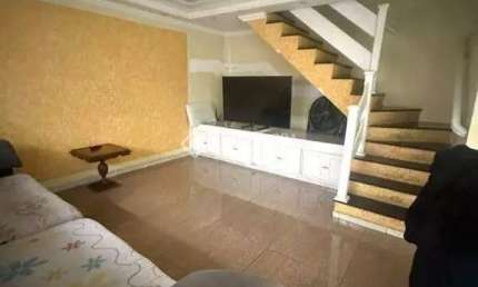 Casa com 4 quartos à venda na Rua Sol Nascente, 243, Piraporinha, Diadema, 243 m2 por R$ 850.000