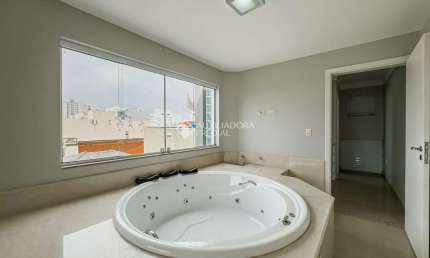 Casa com 3 quartos à venda na Avenida Imperatriz Leopoldina, 367, Nova Petrópolis, São Bernardo do Campo, 260 m2 por R$ 1.650.000